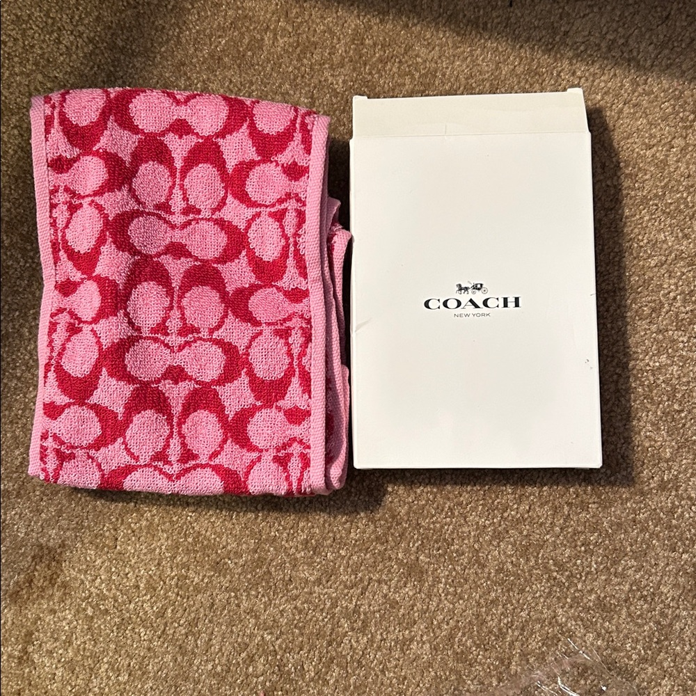 Coach Pink Wash Cloth with a Lovely Accessory - Picture 3 of 4